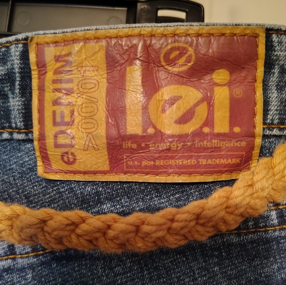 🥳HP🥳 Lei Jeans - Picture 3 of 8